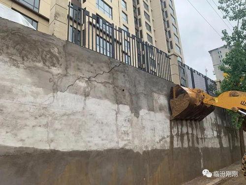 山西临汾一楼爆料视频最新,惊险瞬间引发社会关注  第2张